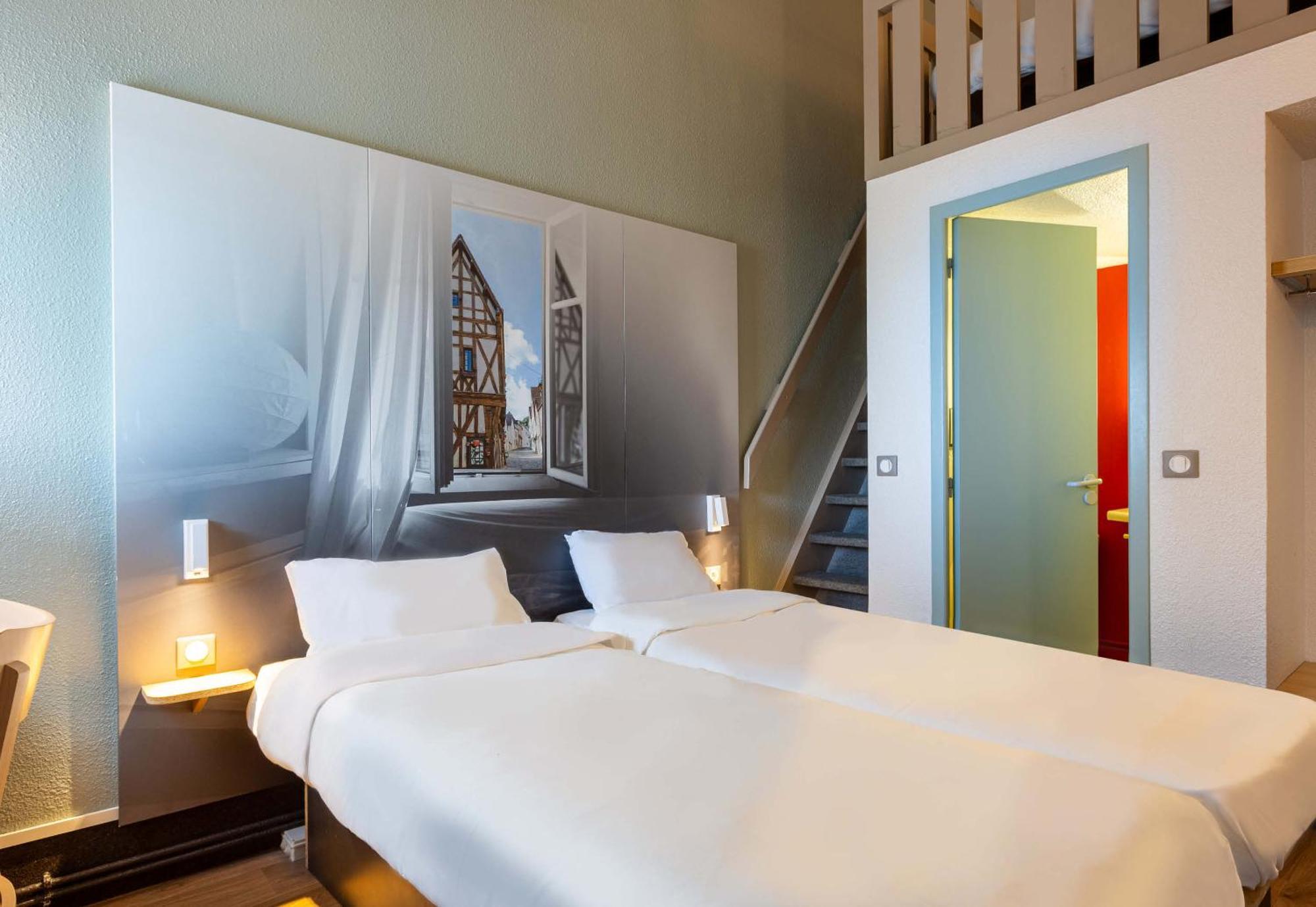 B&B Hotel Chartres Le Forum Le Coudray Ngoại thất bức ảnh